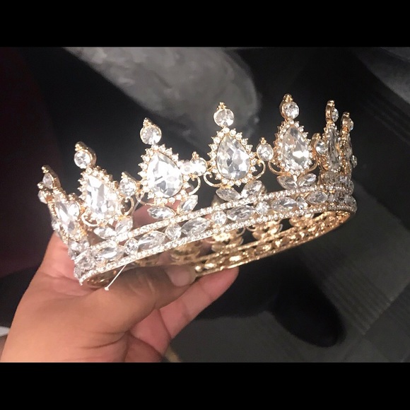 Jewelry - Tiara